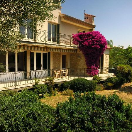 Maison Lumineuse Et Spacieuse Avec Jardin Arbore La Valette-du-Var Exteriör bild