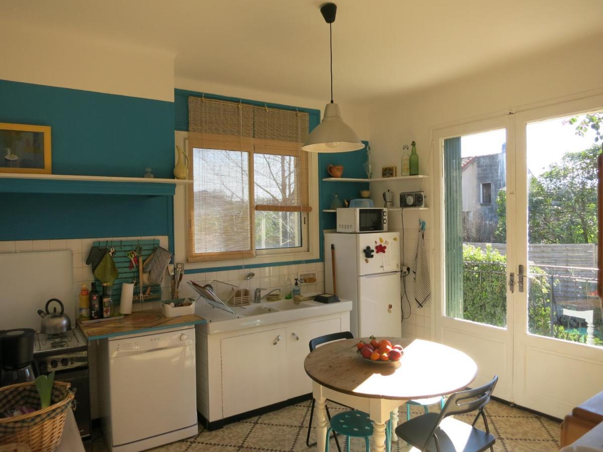 Maison Lumineuse Et Spacieuse Avec Jardin Arbore La Valette-du-Var Exteriör bild